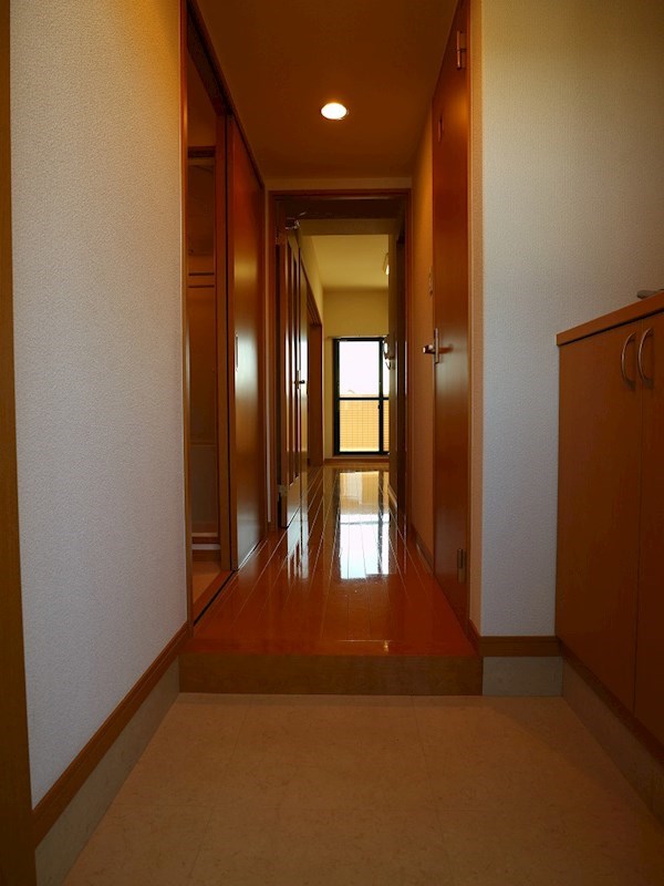 玄関　※別部屋参照