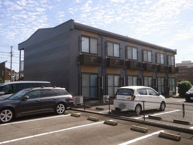 建物外観　2022年10月に外壁塗装致しました。