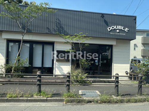 その他　DOUBLE (ダブル)（その他）まで221m