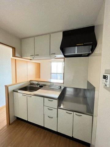 キッチン　別号室画像。ご参考下さい