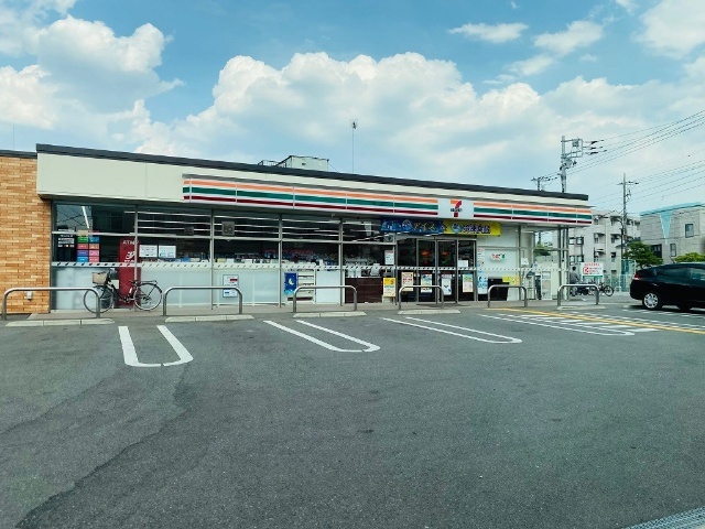 コンビニ　セブンイレブン国立北２丁目店（コンビニ）まで356m