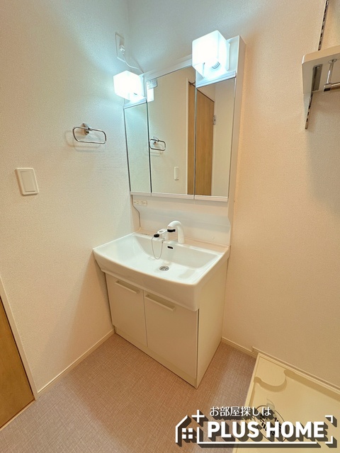 トイレ　類似写真