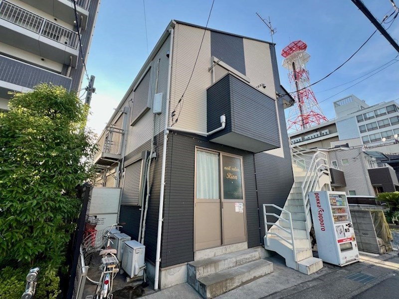 建物外観　草加駅徒歩９分（７２０ｍ）