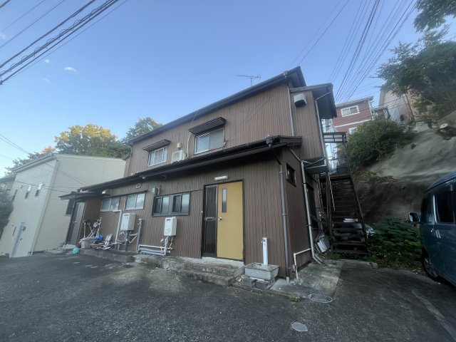 建物外観　レトロな雰囲気がグッとくる物件です。東逗子駅徒歩5分！