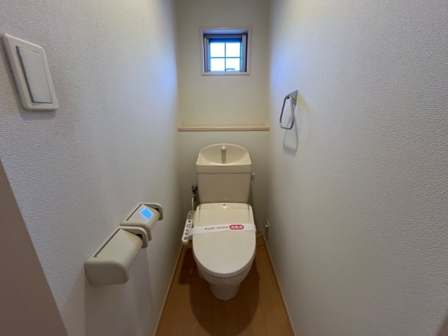 トイレ　シャワー付トイレ