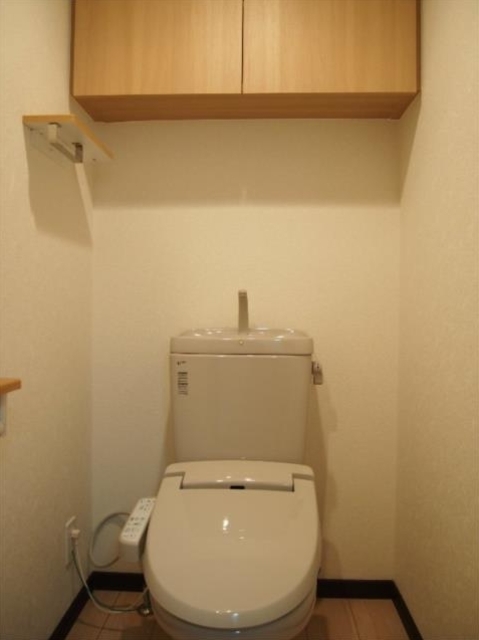 トイレ　別部屋同仕様タイプ