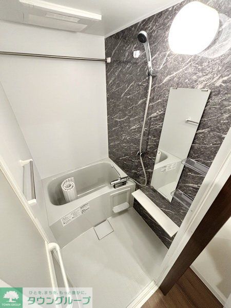 バス・シャワールーム　バス