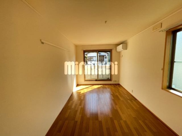 居室・リビング　２０１の写真です。