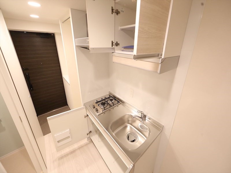 キッチン　システムキッチン（ガス2口コンロ付）