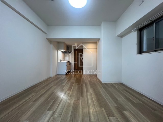 居室・リビング　同マンション別部屋：参考写真