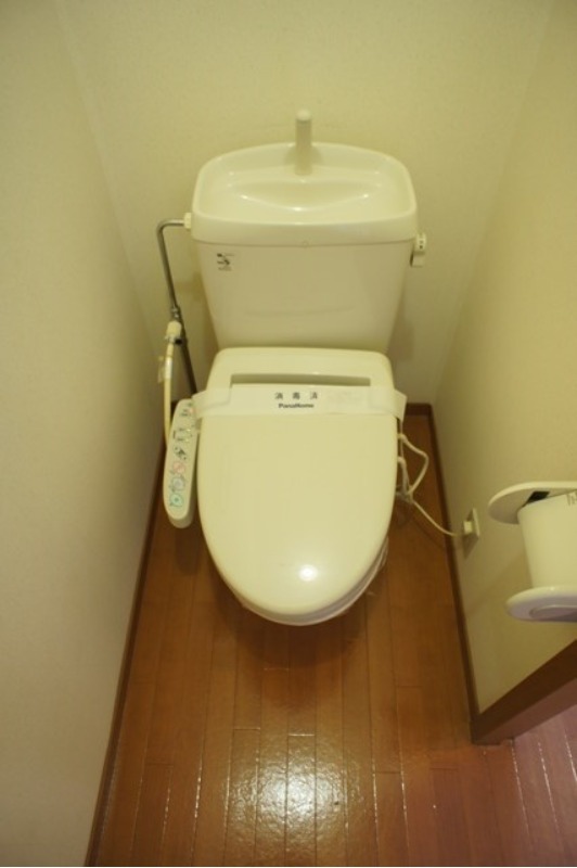 トイレ　図面と現状に相違がある場合には現状を優先