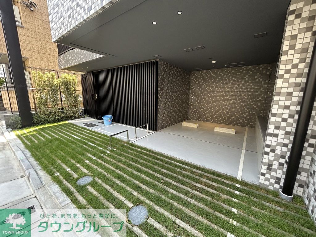 駐車場　駐車場