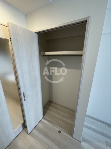 収納　スプランディッド中之島DUE　シューズボックス