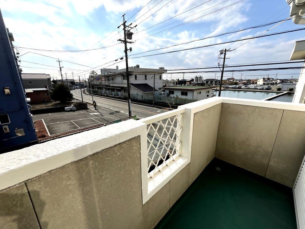 バルコニー　開放感のある眺望です！