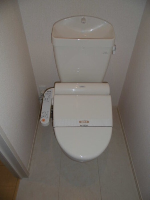 トイレ　図面と現状に相違がある場合には現状を優先