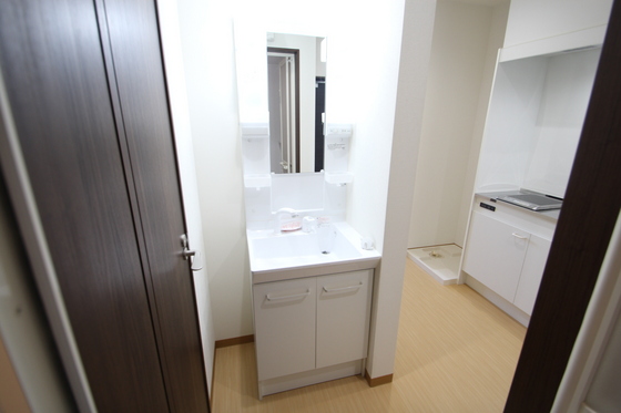 洗面設備　※別部屋のお写真になります