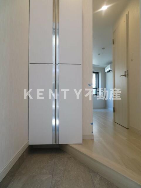 玄関　明るい玄関です