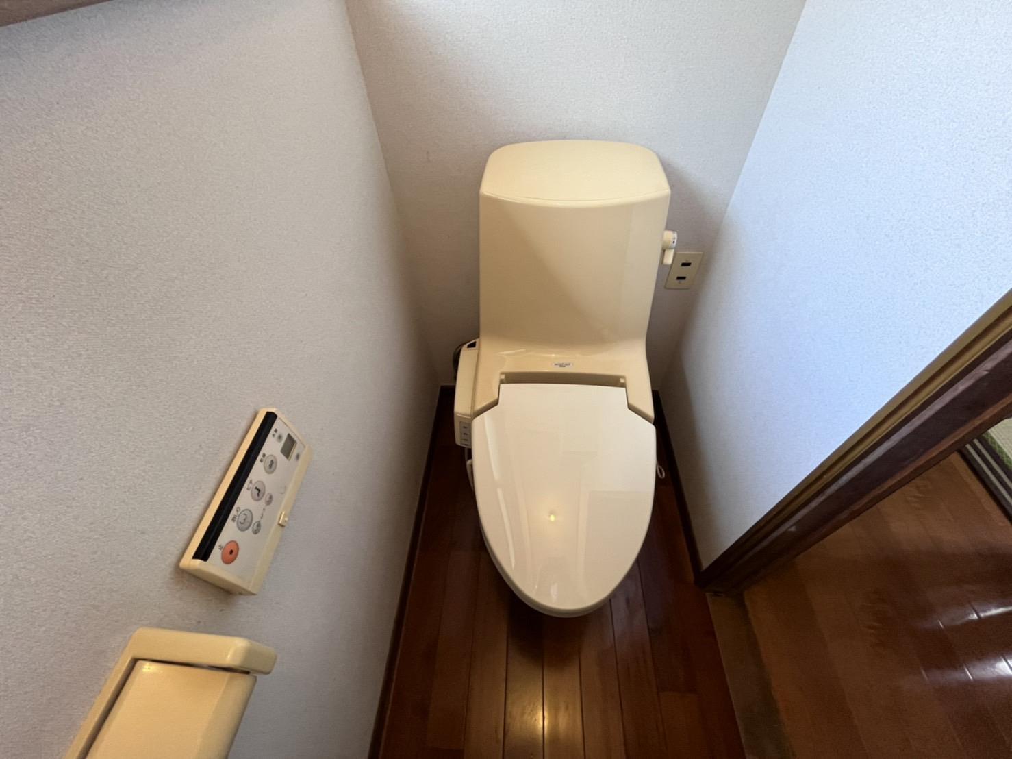 トイレ　ウォシュレット付き洋式トイレ♪