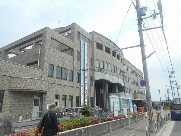 役所　堺市東区役所（役所）まで1858m