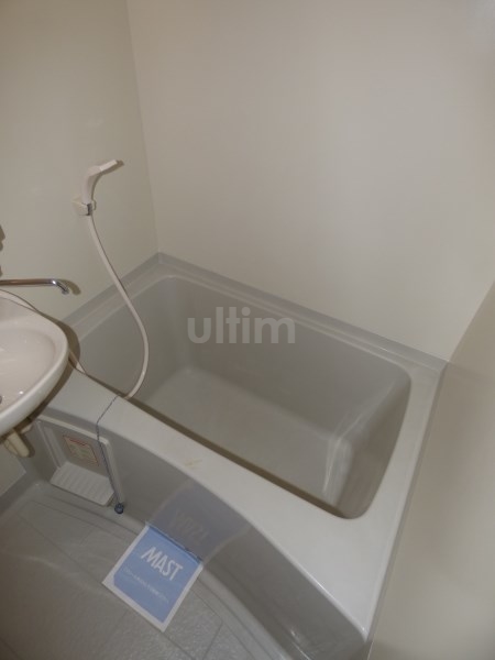 バス・シャワールーム　※別のお部屋のお写真です。御参考までに。