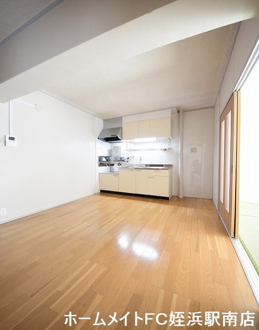 居室・リビング　★南向きの明るいお部屋♪★