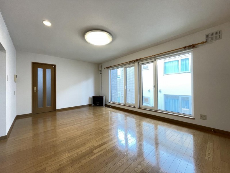 居室・リビング　リビング１