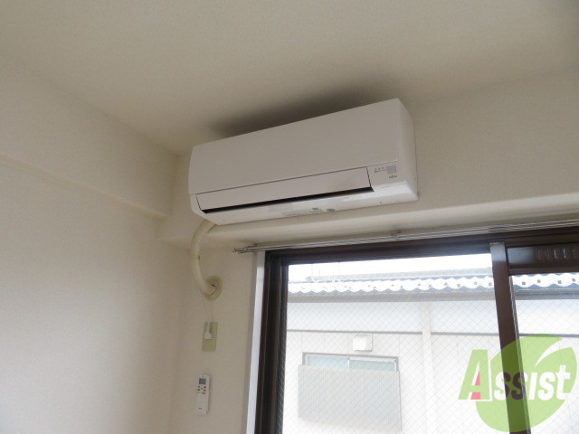 その他設備　お部屋にはちゃんとエアコンもありますよー