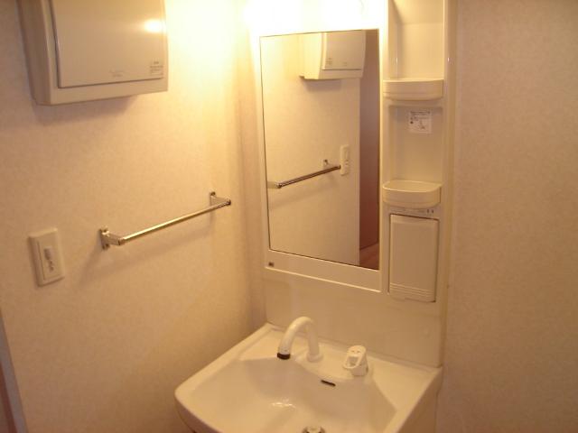 洗面設備　洗髪洗面化粧台