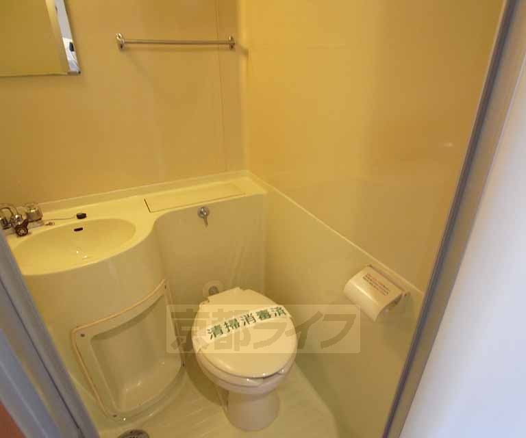 トイレ　ユニットバスのトイレです。