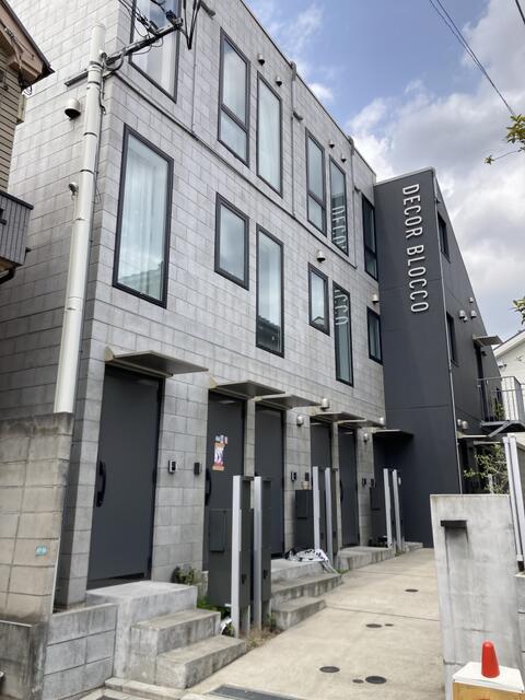 建物外観　落ち着いた雰囲気の外観です