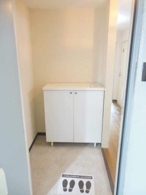 玄関　★お部屋探しは株式会社タウンハウジング東京まで★