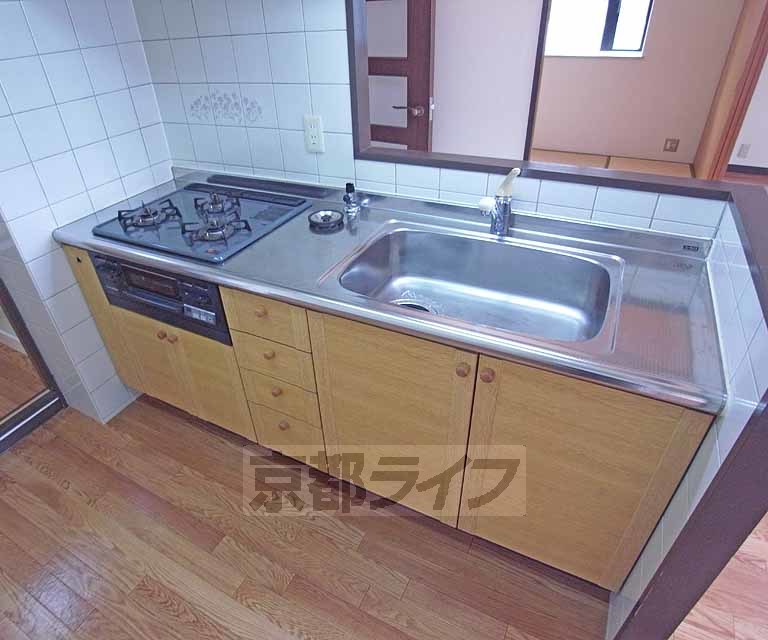 キッチン　人気のシステムキッチンです！