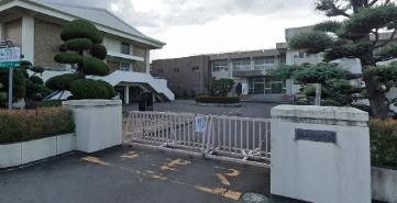 小学校　丸亀市立飯山北小学校（小学校）まで1369m