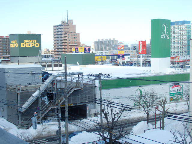 その他　ゴルフ5（その他）まで344m