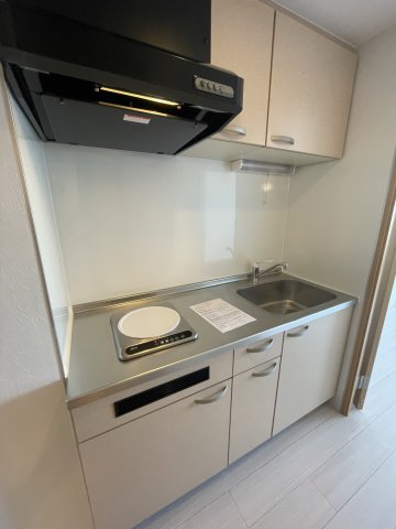 キッチン　(参考)同マンション同間取り他部屋の写真