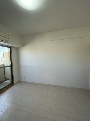 居室・リビング　(参考)同マンション同間取り他部屋の写真