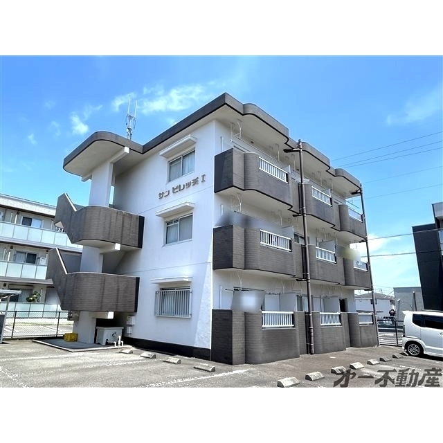 エントランス　建物外観