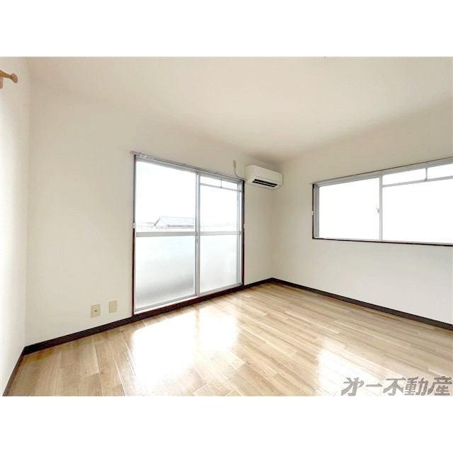 建物外観　洋室