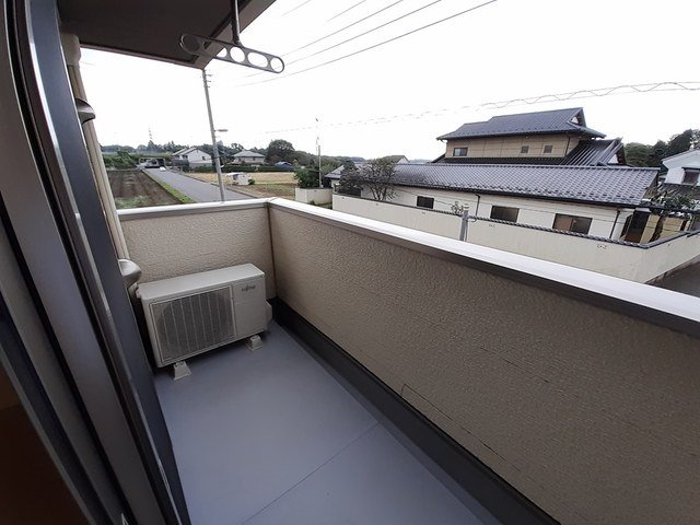 バルコニー　バルコニーがあります