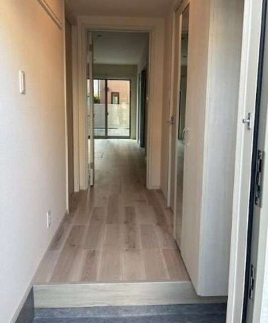 玄関　他部屋参考。