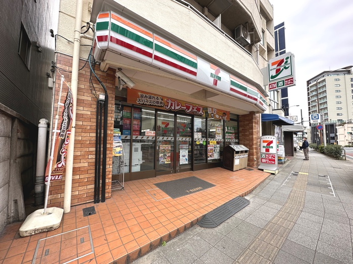 コンビニ　セブンイレブン　高輪台駅前店（コンビニ）まで500m