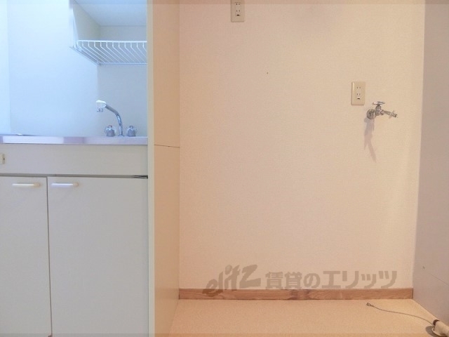 その他設備　給湯器リモコン