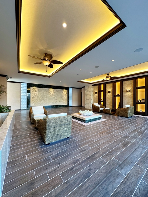 エントランス　豪華エントランスがお出迎え♪♪