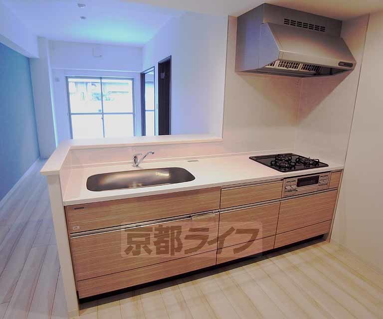 キッチン　充実のキッチンで料理が楽しくなりそうです・