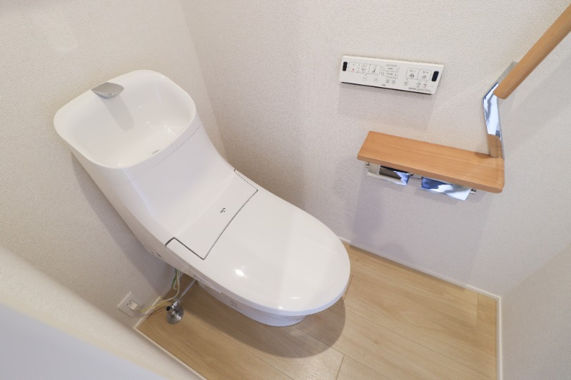 トイレ　図面と現状に相違がある場合には現状を優先