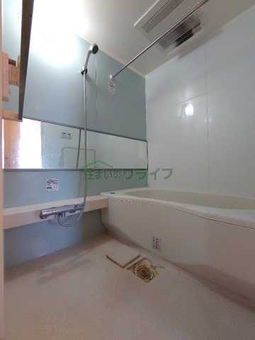 バス・シャワールーム　別部屋参考写真