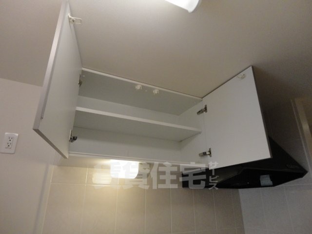キッチン　キッチン　吊戸棚