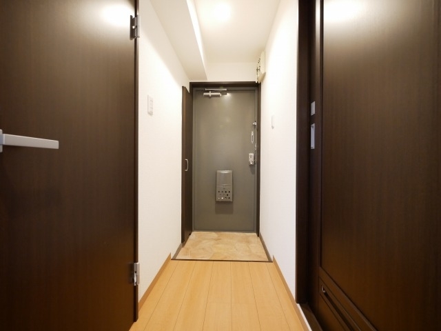 玄関　玄関収納もしっかりあります！