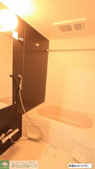 バス・シャワールーム　同会社施工イメージ