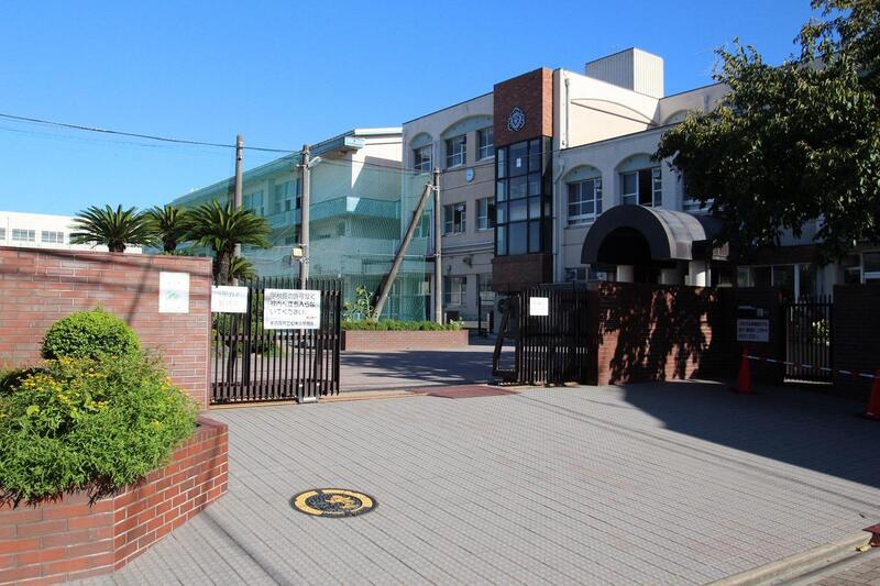 小学校　名古屋市立松栄小学校（小学校）まで400m